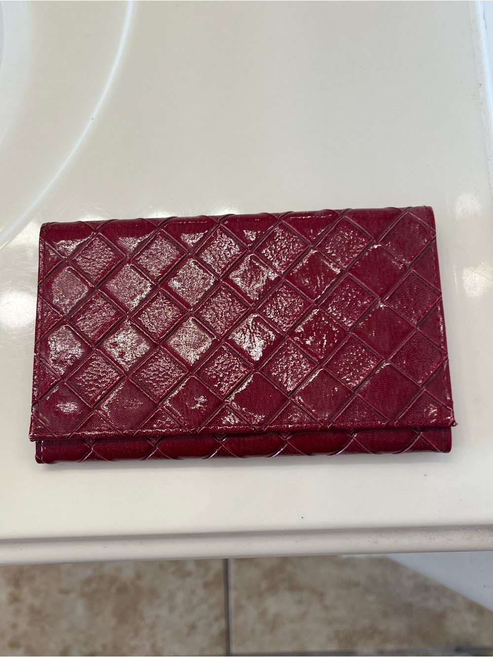 Quilted Red Women's Wallet - Stylish Folding Clutch